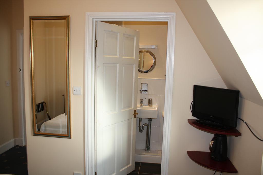 Aonach Mor Apartment เอดินบะระ ภายนอก รูปภาพ