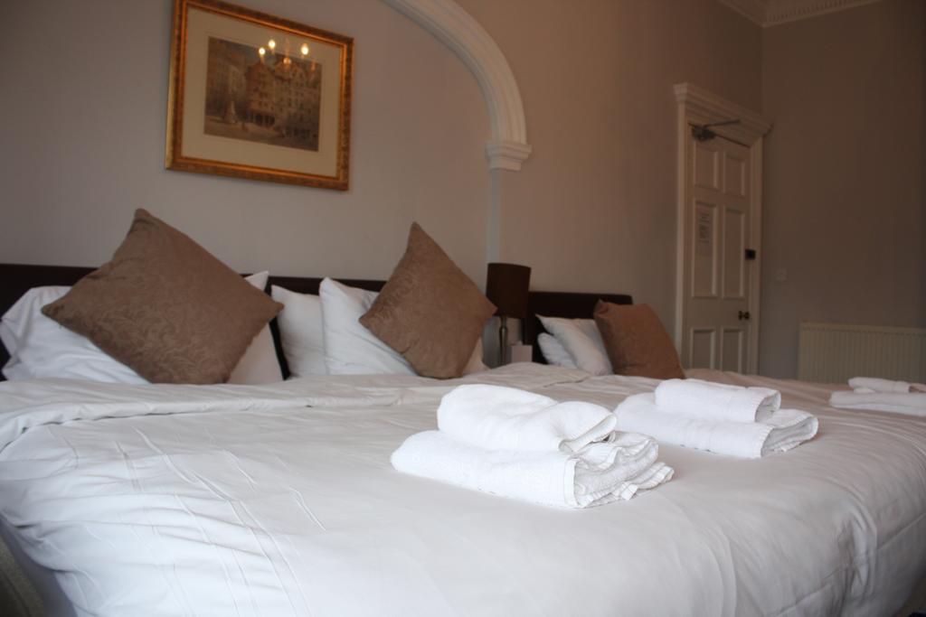 Aonach Mor Apartment เอดินบะระ ภายนอก รูปภาพ