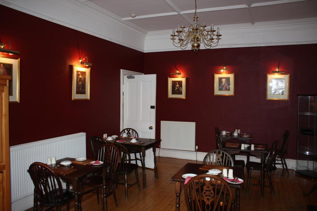 Aonach Mor Apartment เอดินบะระ ภายนอก รูปภาพ